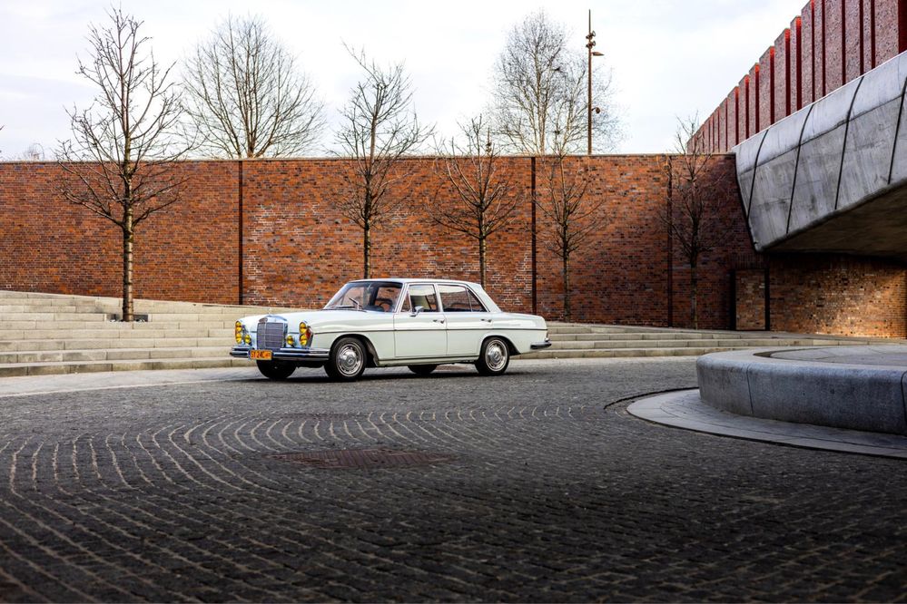 Mercedes w108 Benzyna Automat