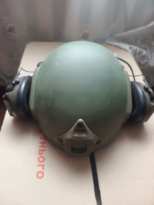 Шолом захисний надійний