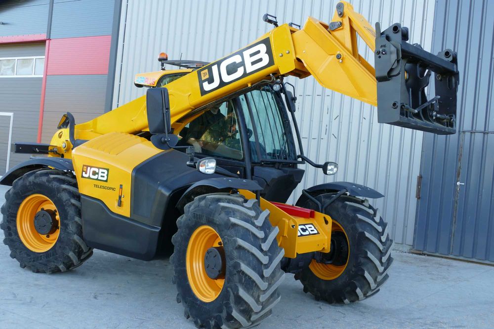 ładowarka teleskopowa jcb 531 70 agri plus