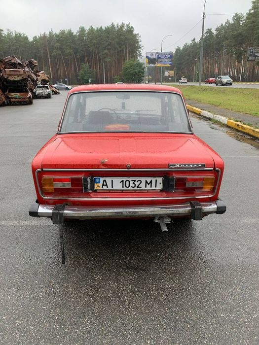 Прадам ваз 2106 на полном ходу
