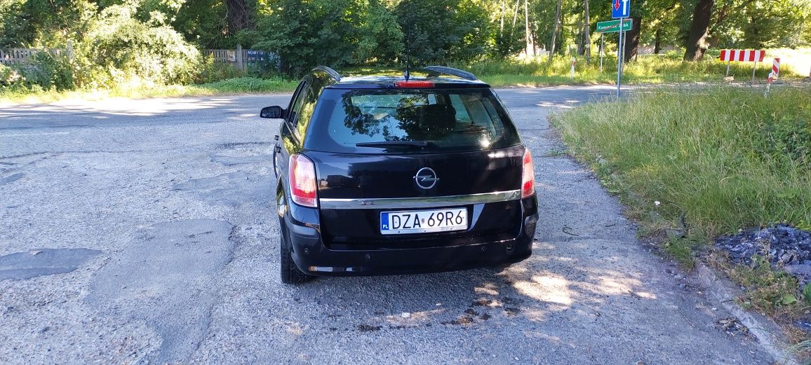 Astra 1.9 cdti 150km 2004