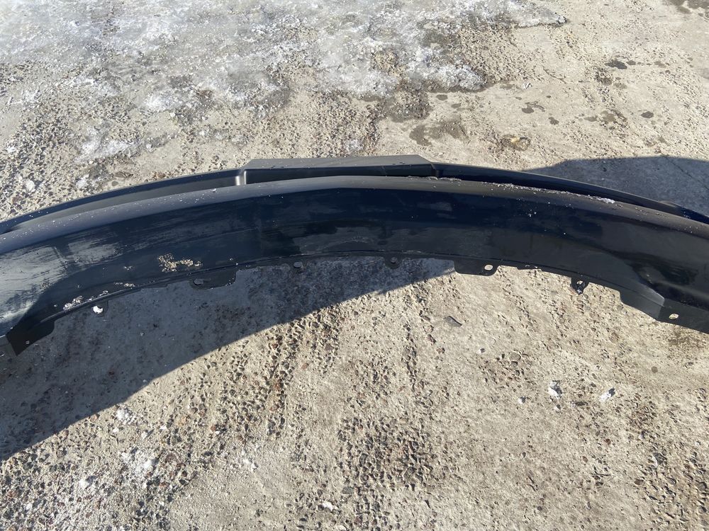 Передній Бампер до Kia Sorento 2002-2006 (Дорестайл)