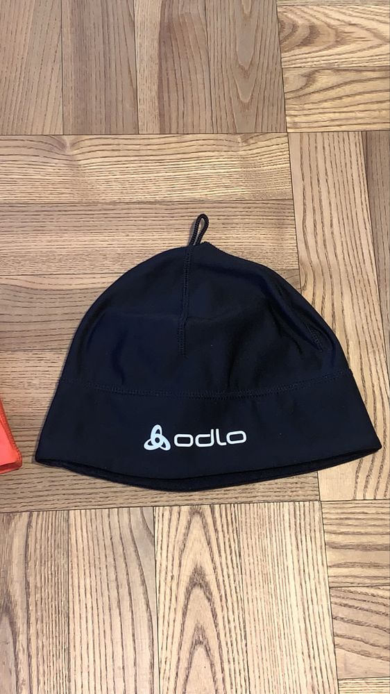 Odlo ultralekka czapka