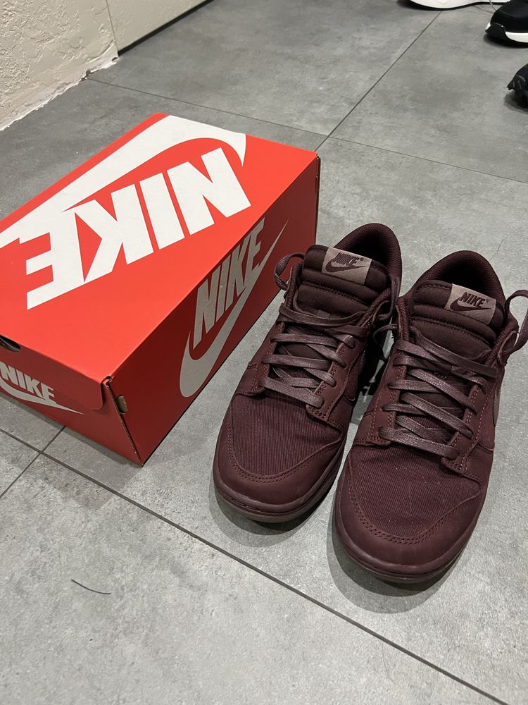 Nike dunk low retro premium burgundy crush