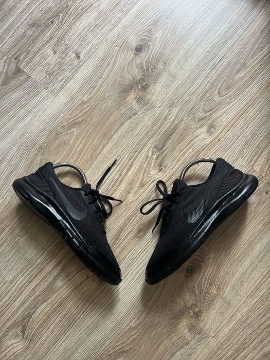 Чоловічі оригінальні кроссівки Nike 41 розмір