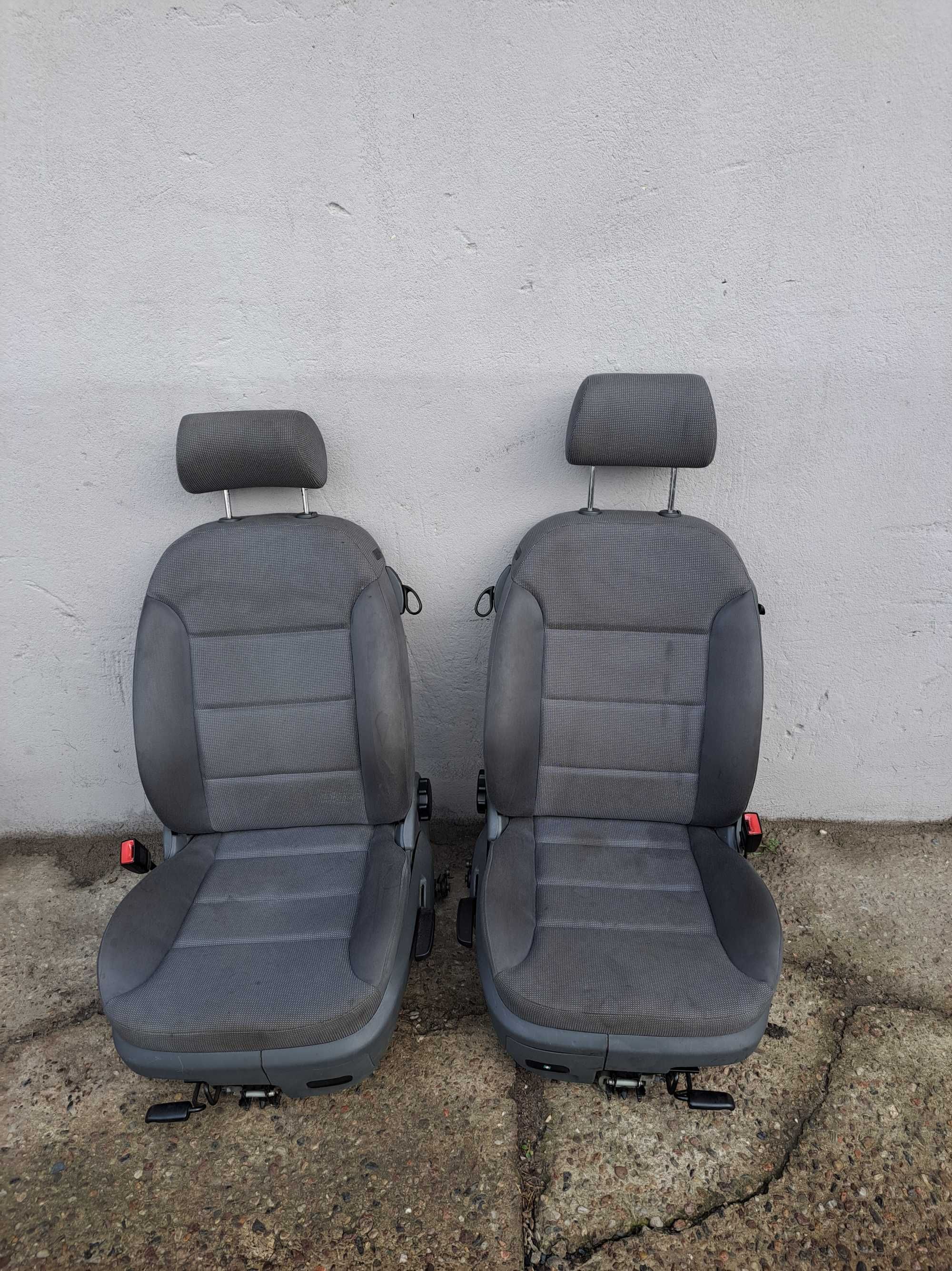 Fotele kanapa Audi A3 8L 3D kpl