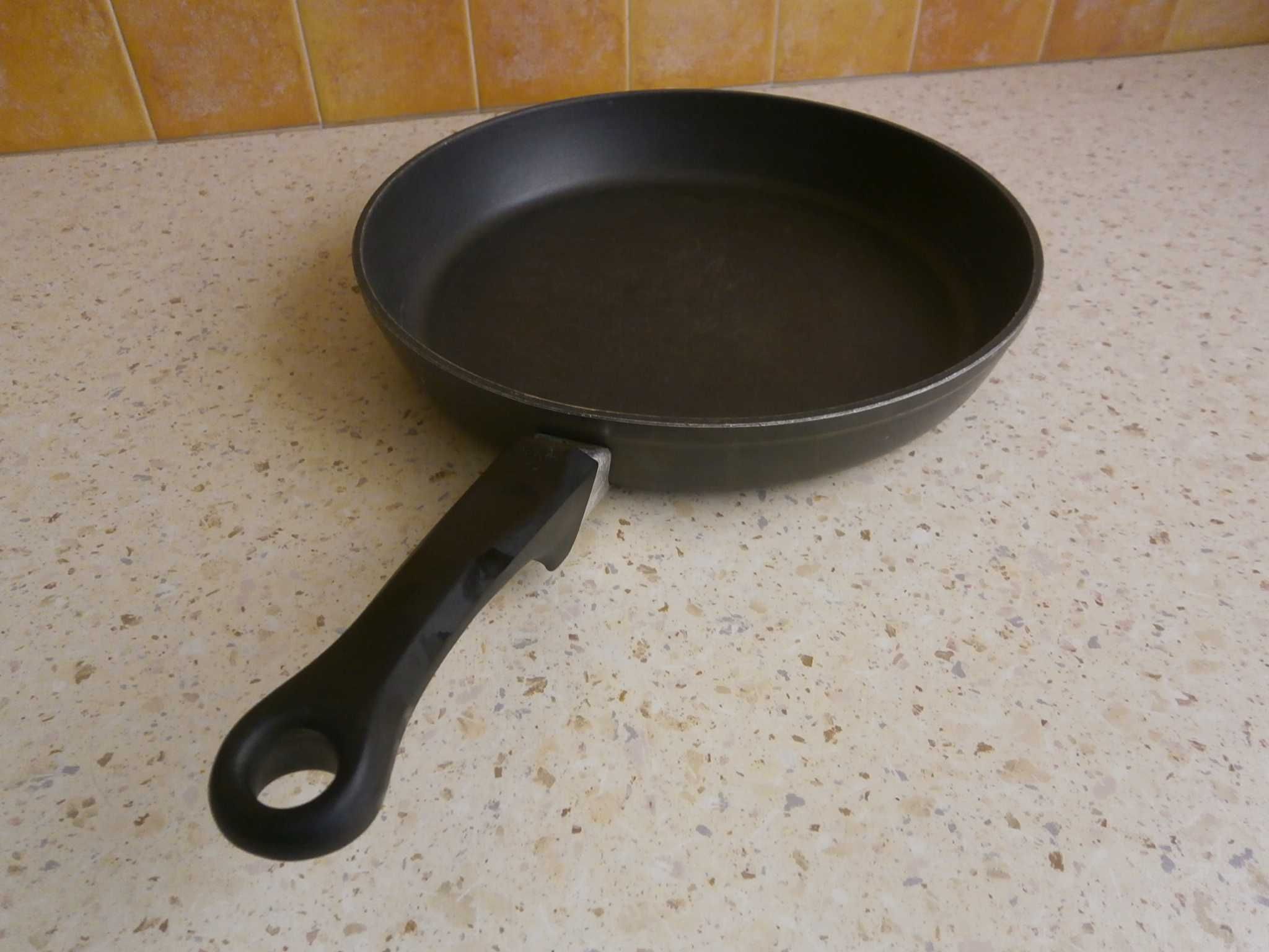 Patelnia FISSLER 28cm. aluminiowa ładna.