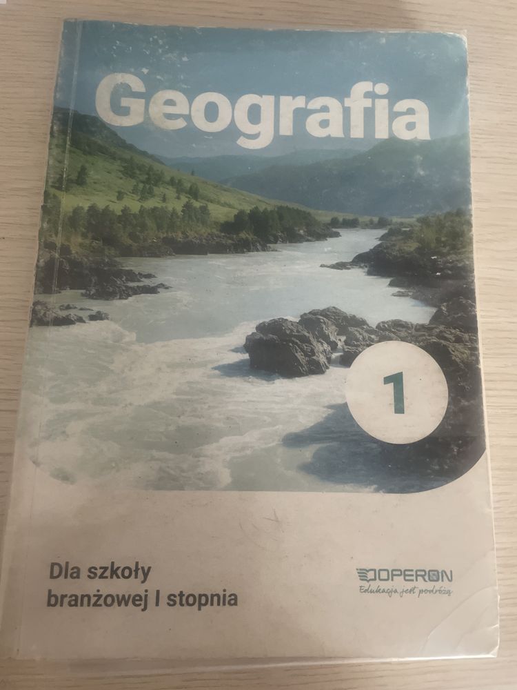 Ksiazka do geografi klasa 1