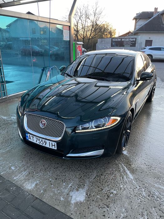 Jaguar xf xl250 2014 року випуску