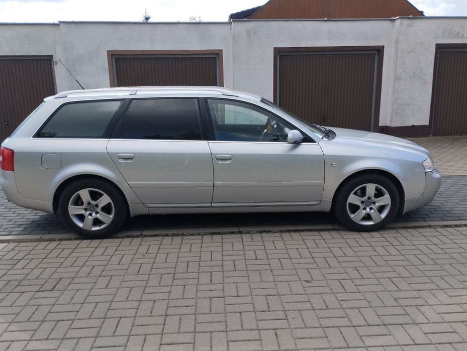 Audi A6 QUATTRO 2.4 170 km