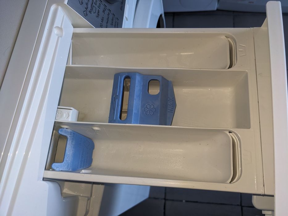 Пральна машина AEG Lavamat 8 kg з функцією Пар Б/В