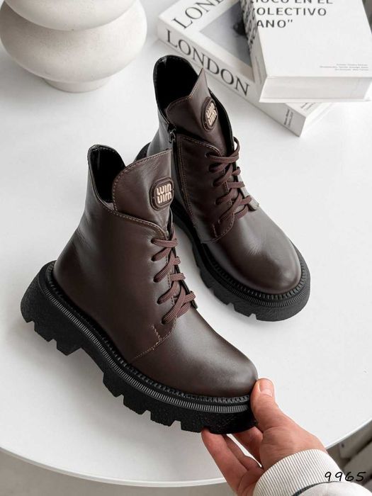 Шкіряні жіночі черевики зимові (36-40) шоколадні ботінки сапожки