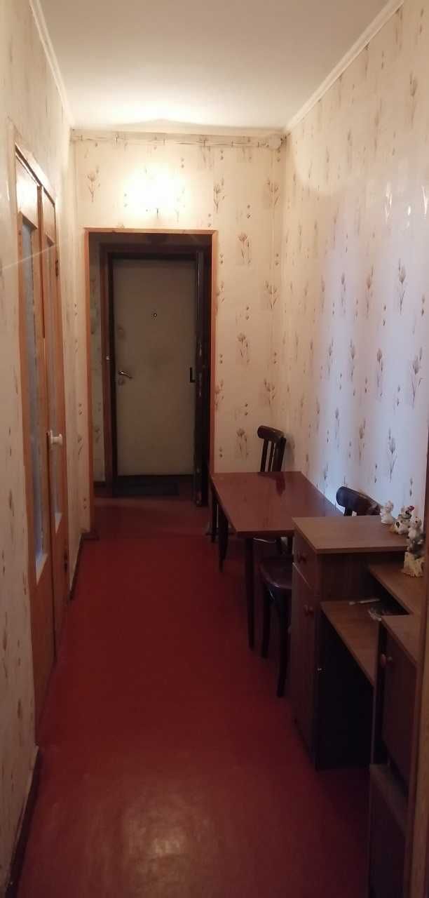 3к роздільна 70кв. у дворі Лифаря/Сабурова 18 Троєщина поряд ТРЦ Район