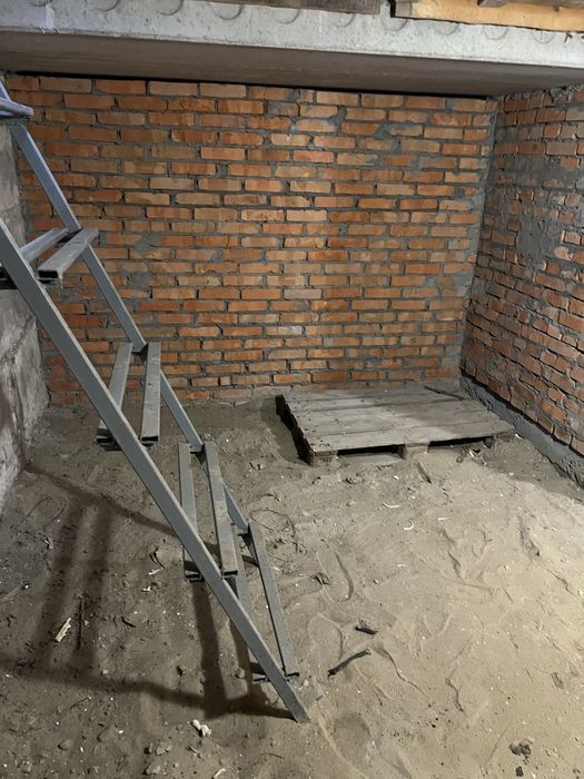 Гараж гбк «Стріла» район Еко маркет