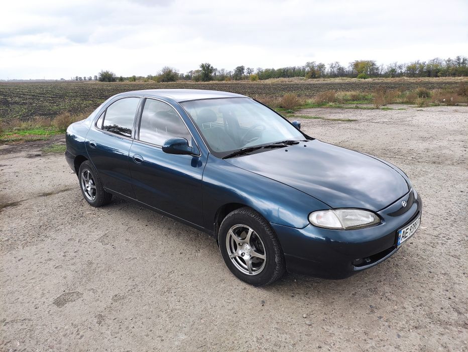 Hyundai Lantra J2