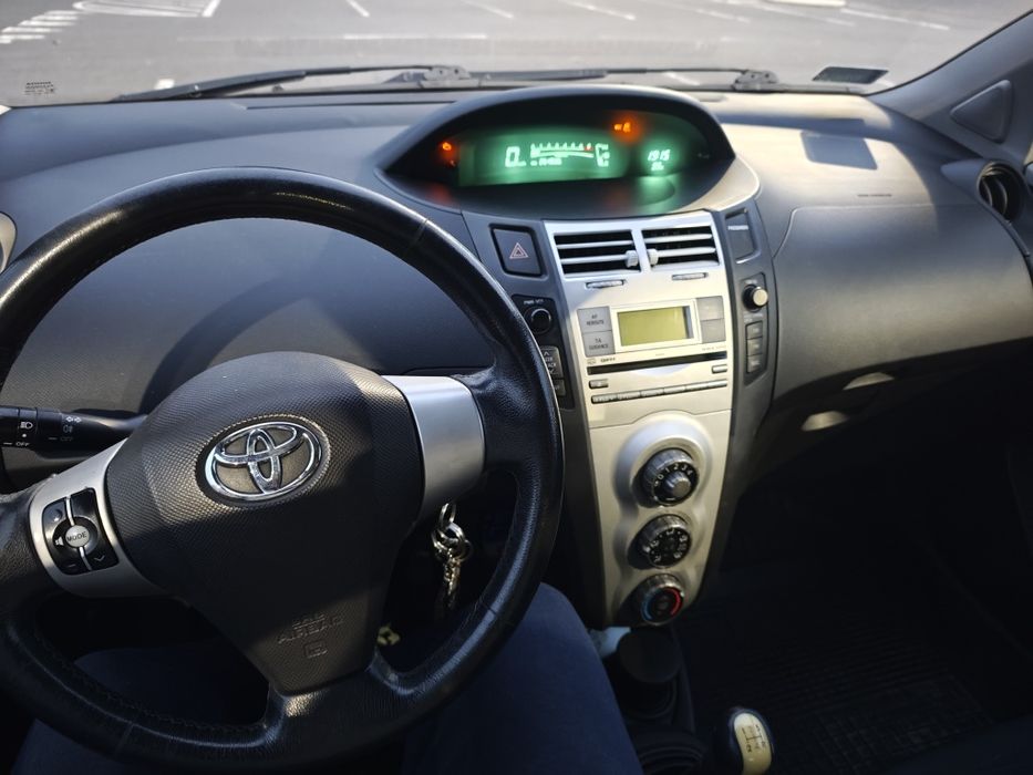 Toyota Yaris 1.3 | 2006 | Klimatyzacja |