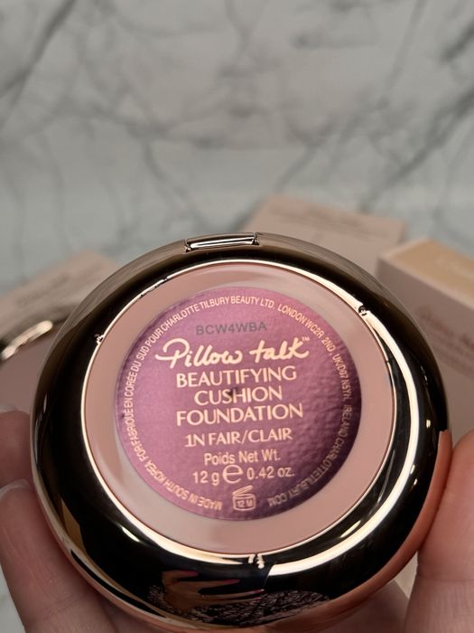 Тональний кушон Charlotte Tilbury Pillow Talk 1N