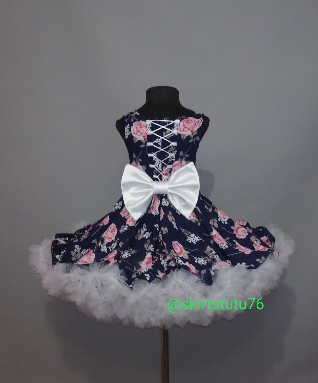 Сукня на дівчинку в стилі Ретро/Платье в стиле Ретро
