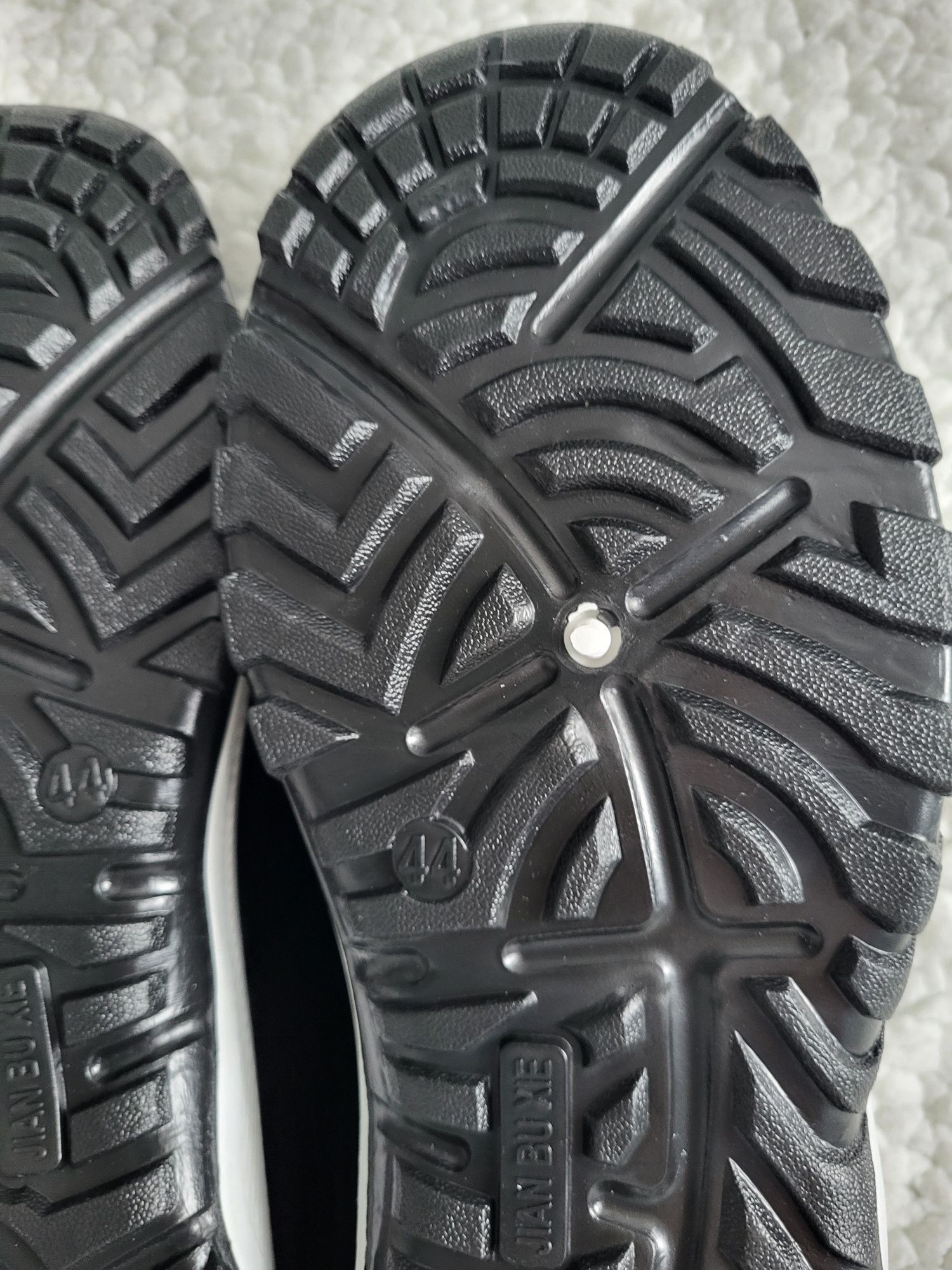 Buty męskie zimowe, r. 43.