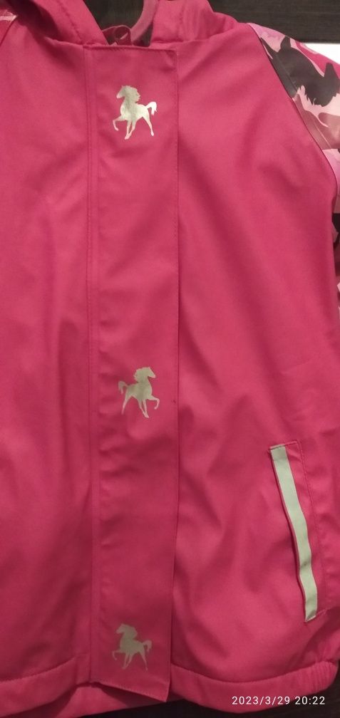 Куртка дощовик для дівчинки Lupilu