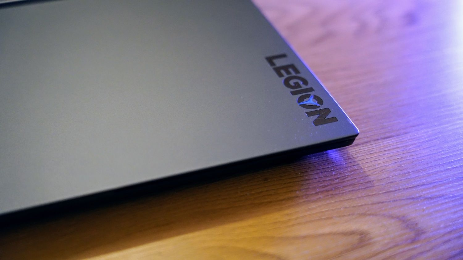 Lenovo LEGION  | Intel i7 10750H | 500 GB SSD | 32 GB RAM | RTX 2060