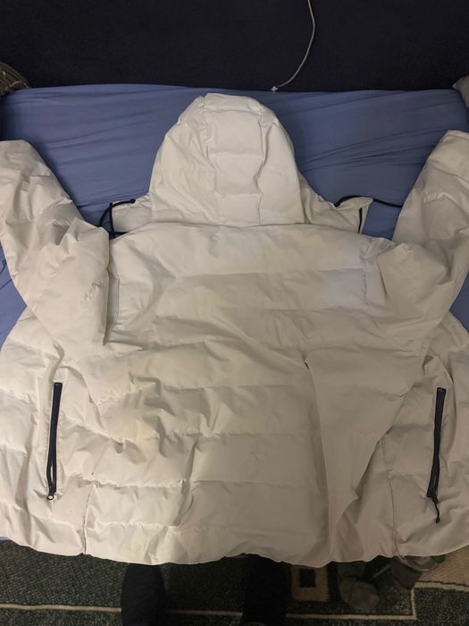 Чоловічий водовідштовхуючий пуховик h&m