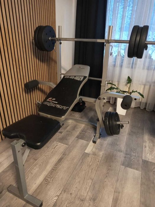 Ławka treningowa, sztanga + obciążenia