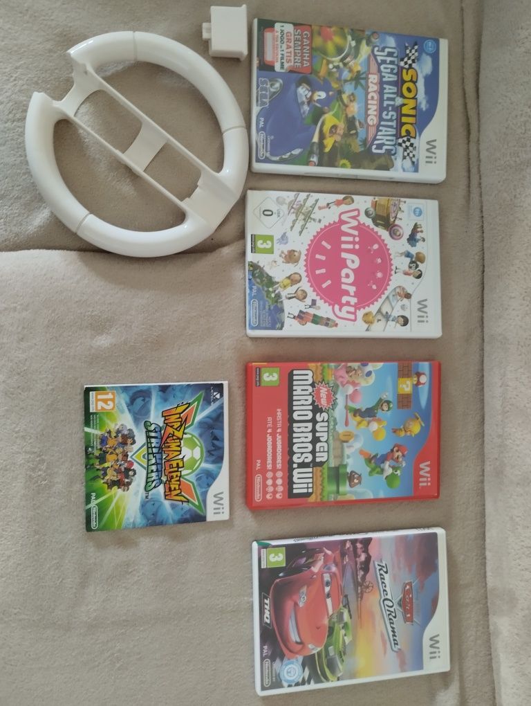 Nintendo Wii quase nova + jogos + acessório