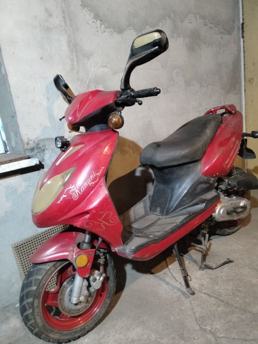 Продам Скутер кануни
