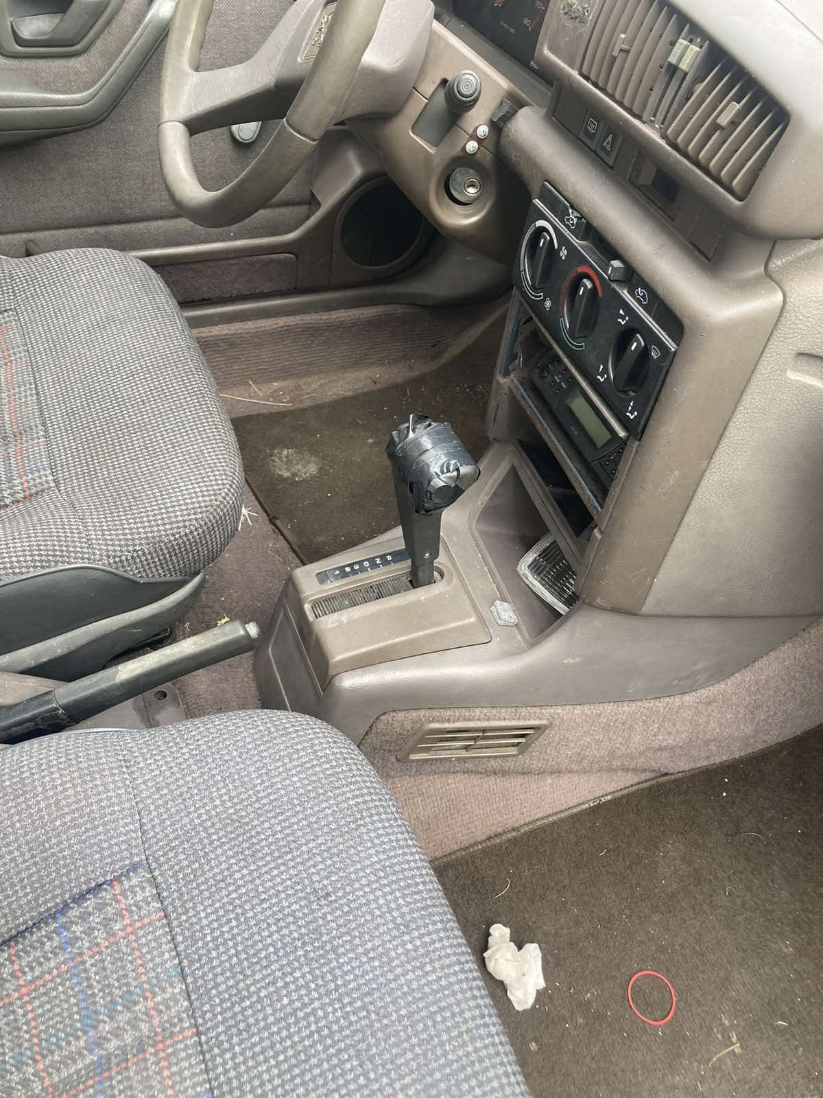 Peugeot 405 автомат