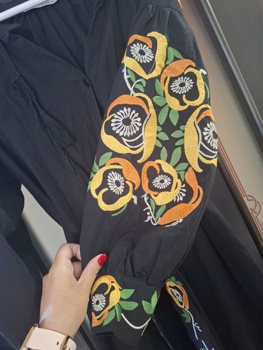 Вишиванка сукня чорного кольору
