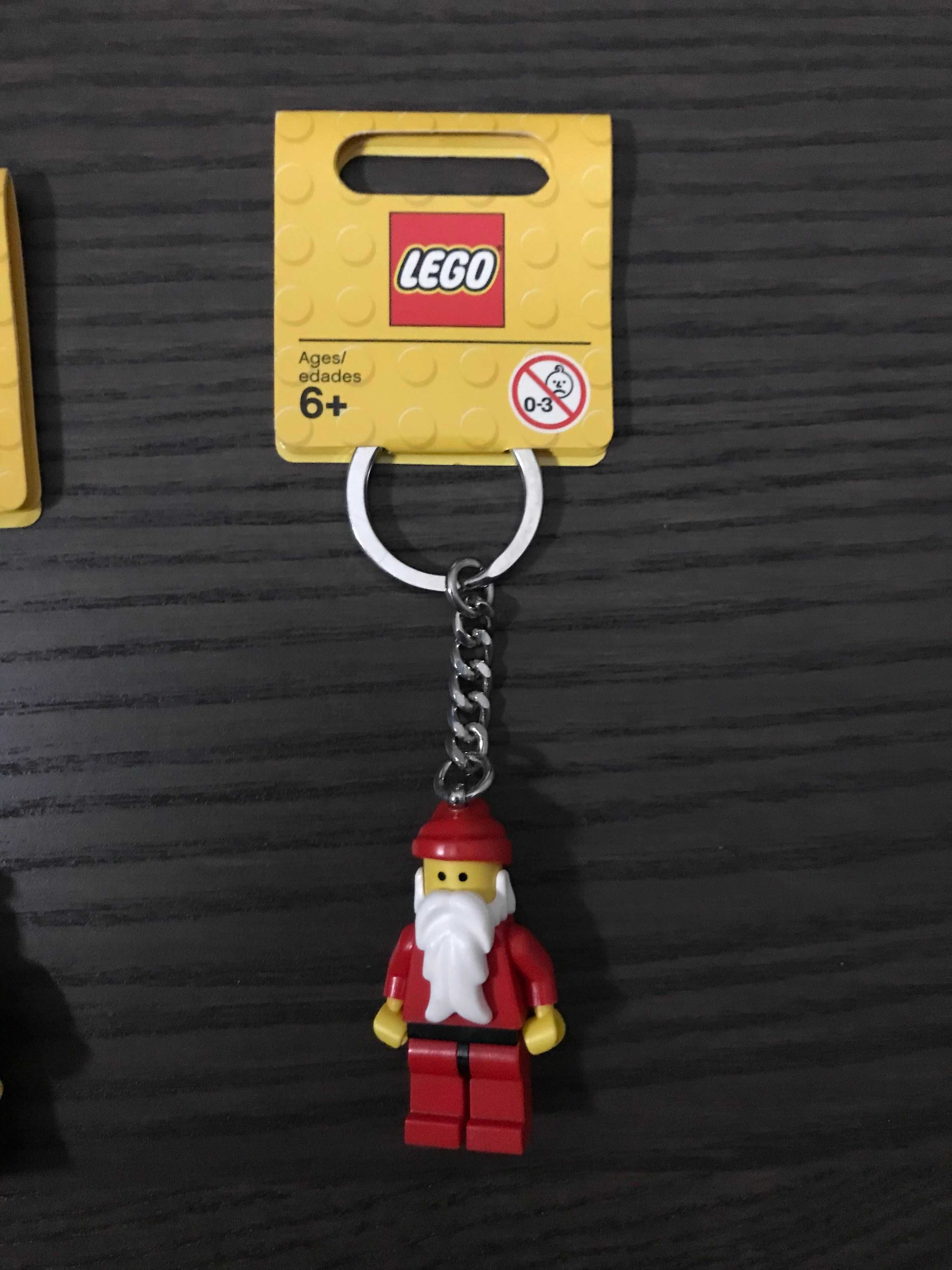 2 x LEGO Santa Key Chain