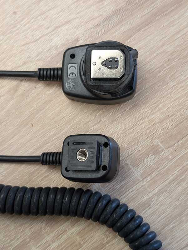 Kabel synchronizacyjny Canon OC-E3 e-TTL II –  Długość: 1,3 m