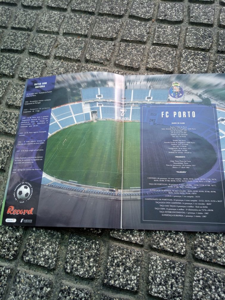 Coleção de medalhas do FCPorto em prata da época 90 com 5 títulos naci