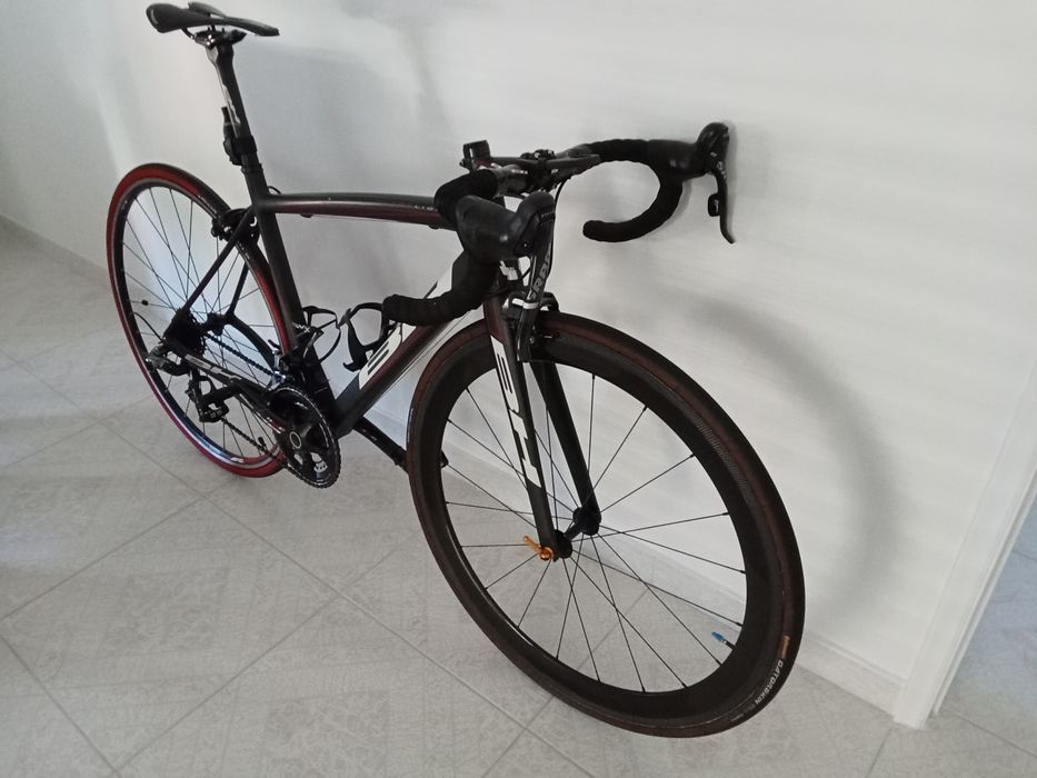 BH ultra light tamanho M
