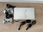 PlayStation 2 Silver funcional c/ 2 comandos
