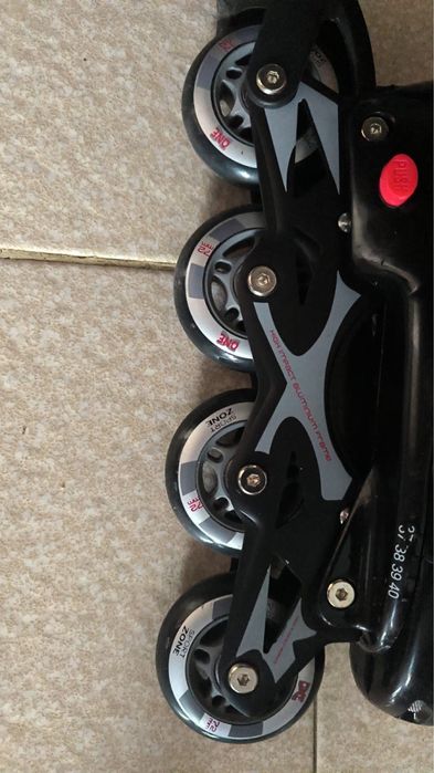 Patins em linha como novos