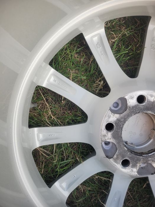 Koła 18cali (zima) BMW X5 255/55/18 5x120 ET46. Otw.74,1 Brock B32-858