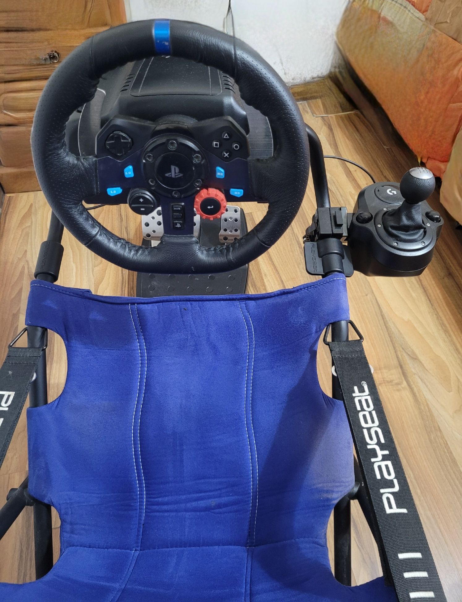 Playseat/ Logitech