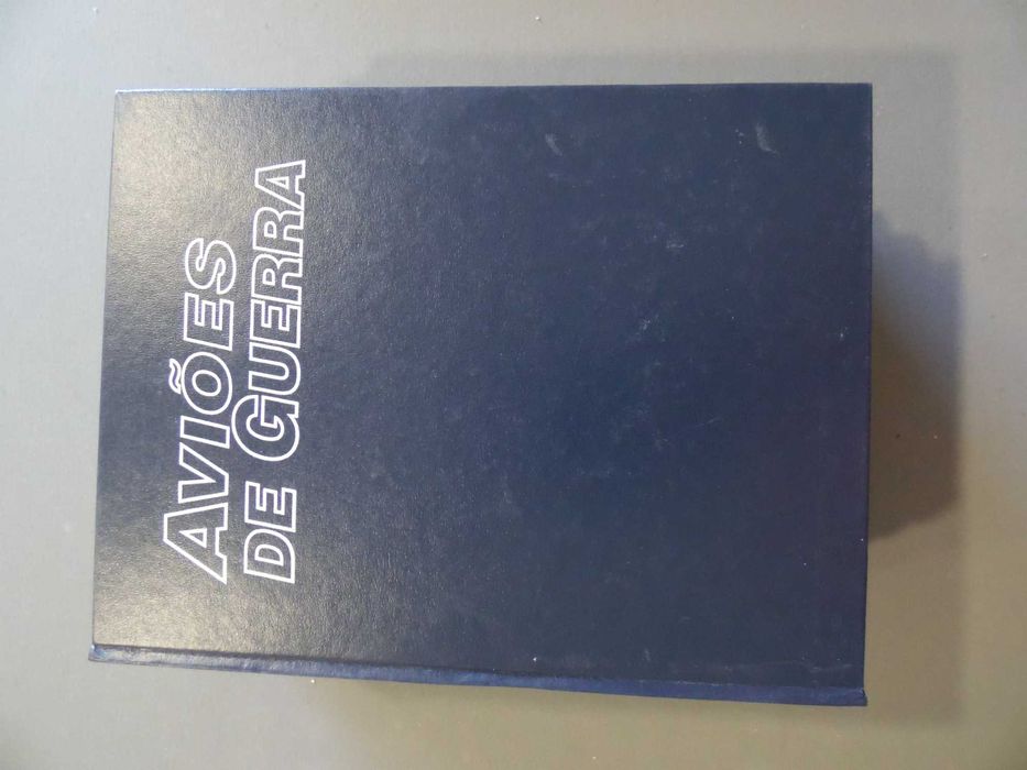 Colecção Livros Aviões de Guerra e Manual de Modelismo Aéreo