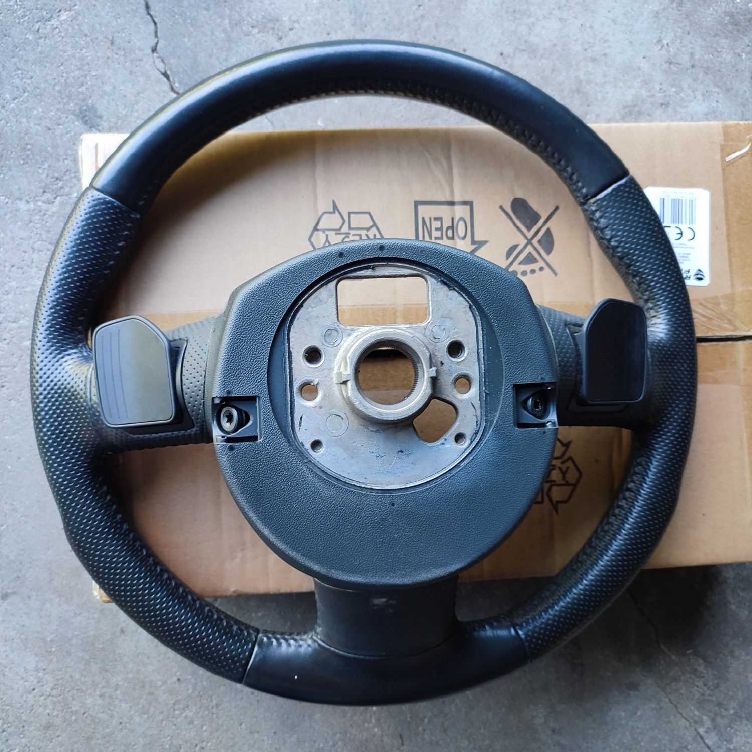 Kierownica S-line multi łopatki F1 Airbag Audi A4 B7 B8 A6 C6 A8 D3 Q7