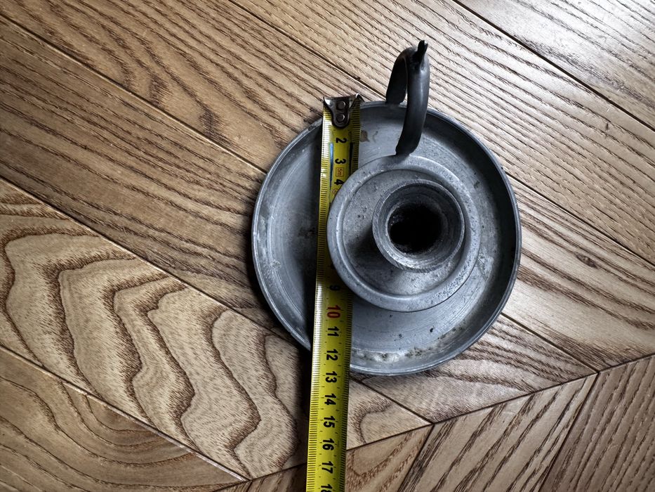 Świecznik lub podstawa do lampki