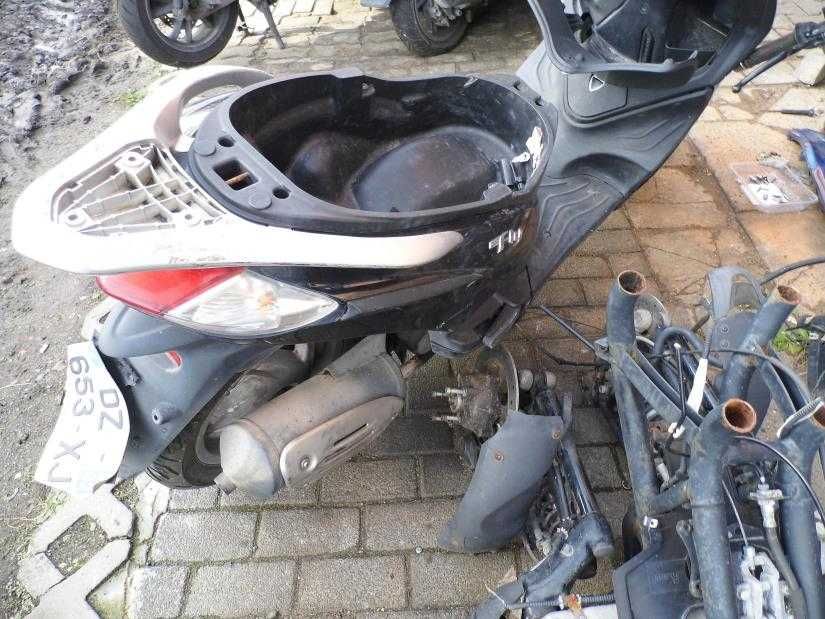 PIAGGIO FLY 125 NEW 14-19 silnik czesci lagi czasza licznik lampa wtr