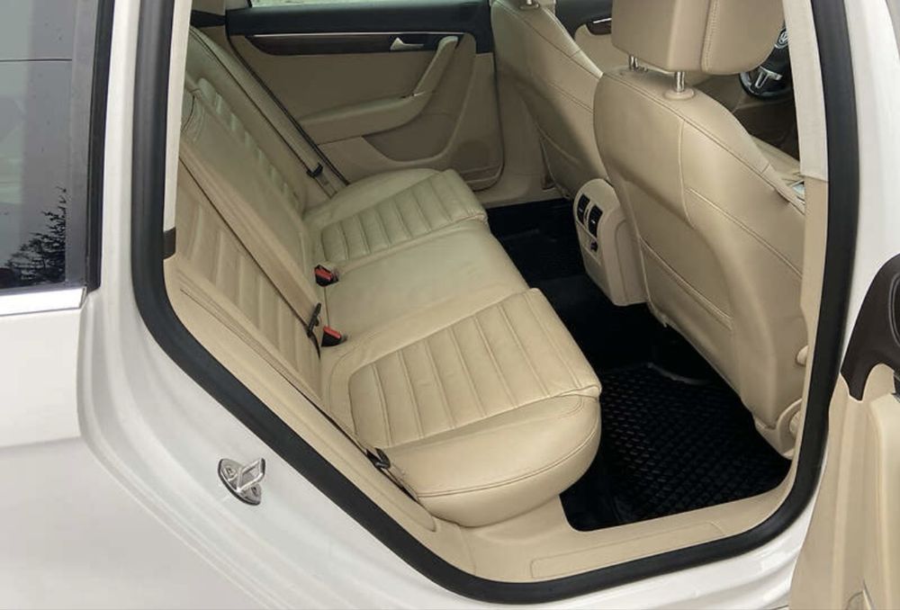 Volkswagen Passat 2.0 TDI, повний привід, автомат dg250
