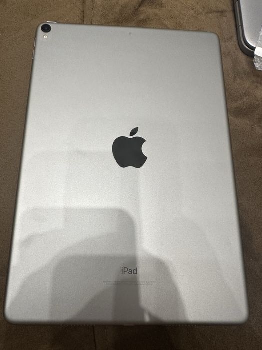 Ipad pro 10.5 /екран 120герць