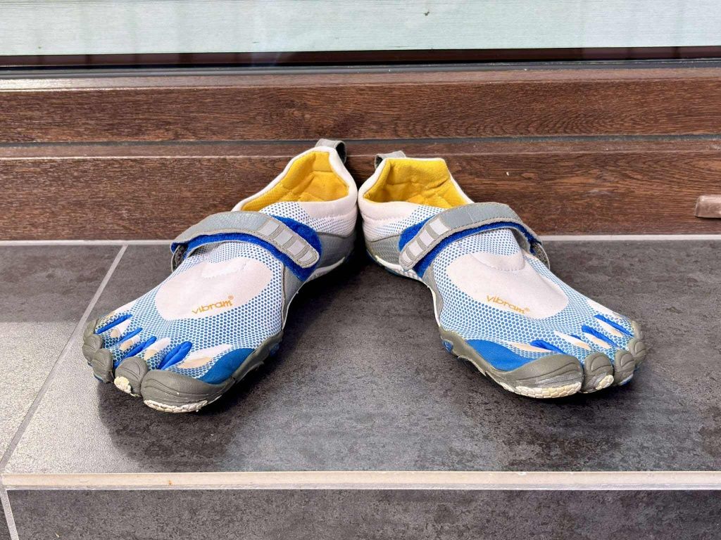 FiveFingers Bikila vibram buty trekkingowe męskie 42
rozmiar 42
Wkładk