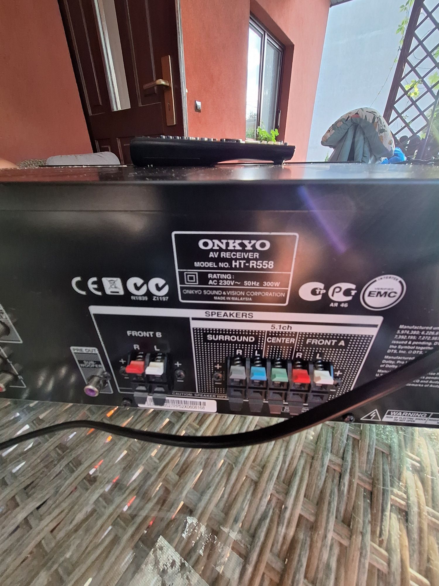 Amplituren Onkyo z Pilotem