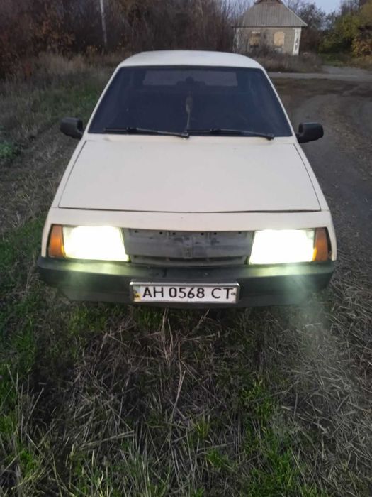 Продам ваз 2108.