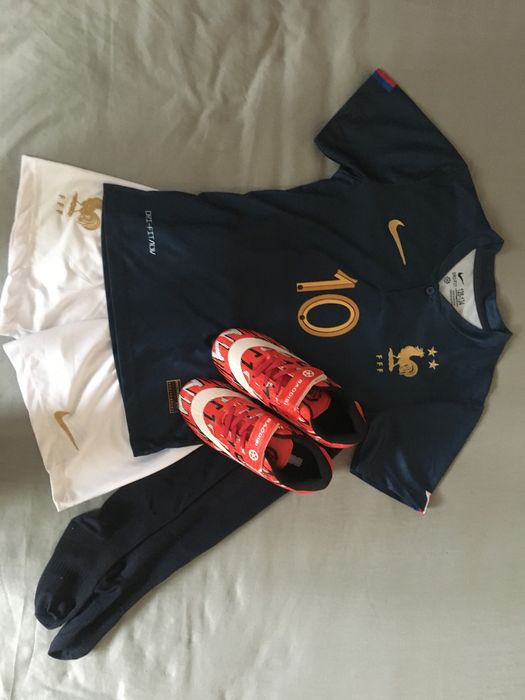 Футбольна форма для хлопчика