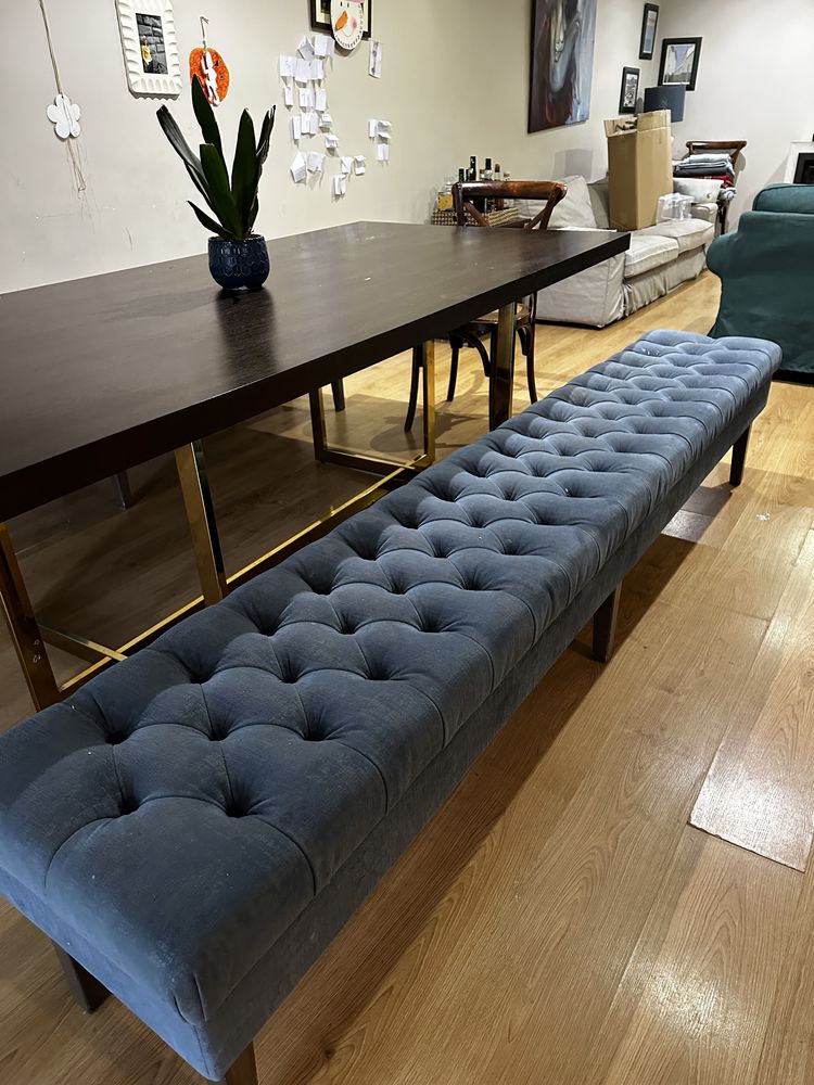 Bancos de mesa de sala em capitone veludo azul